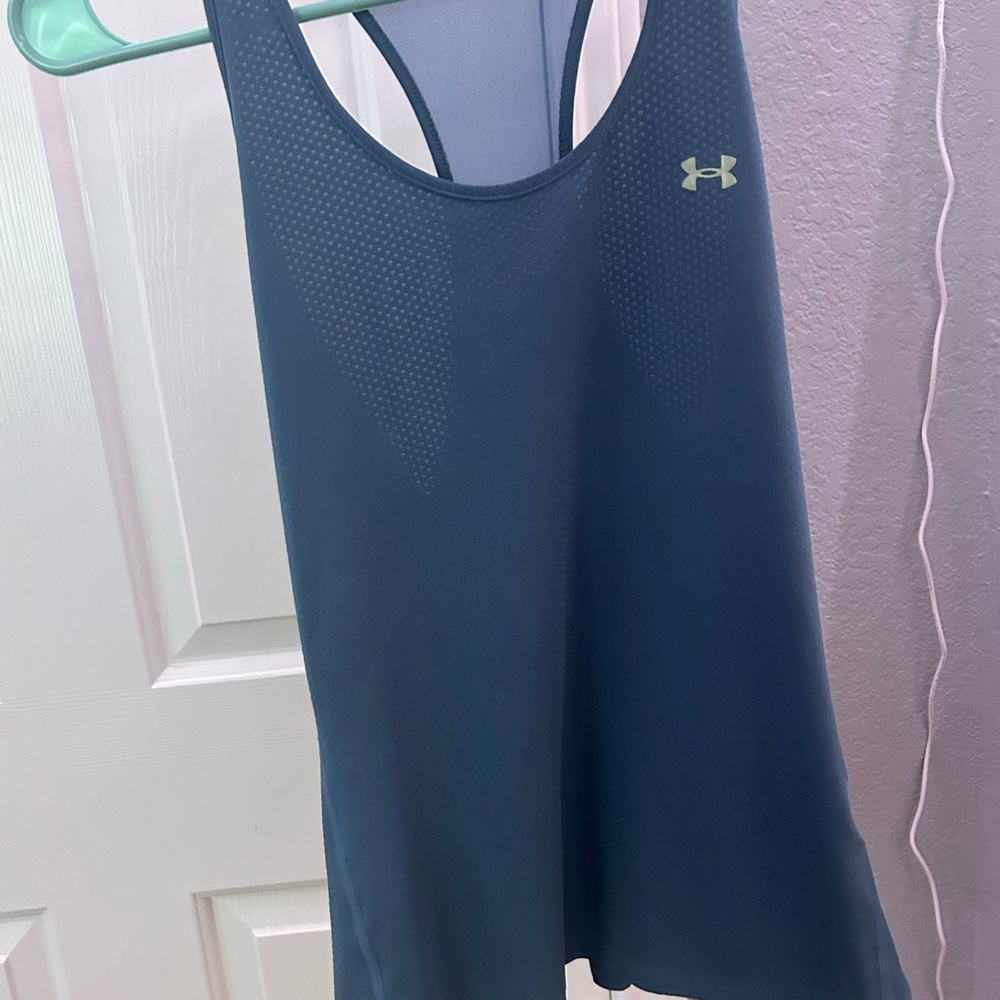Under Armour Women's Blue Tank Top